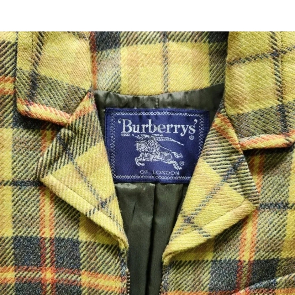 Burberrys' suit clueless era